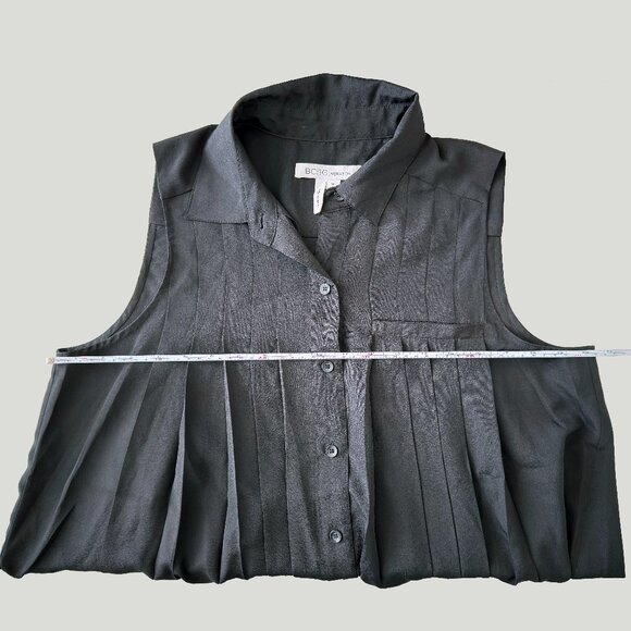 BCBGeneration Sleeveless Collared Blouse - Picture 5 of 8